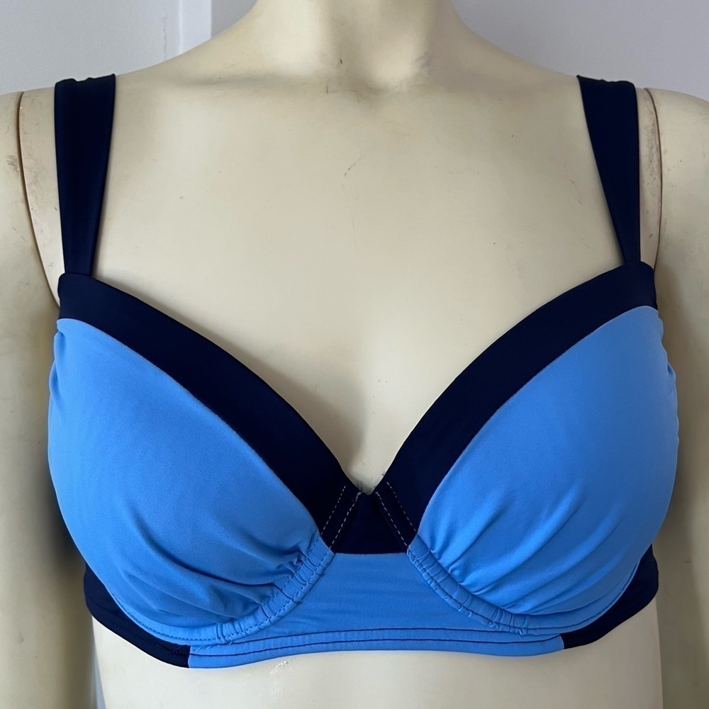 Tommy Bahama Women’s Pearl Color Block Bikini Top Wide Straps Pool Blue Navy 34C